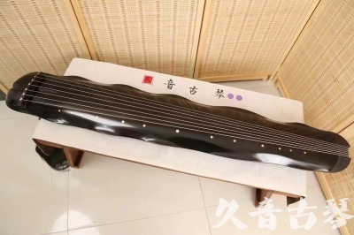 驻马店市●久音古琴  ●今日推荐  20240204[高级精品演奏级蕉叶式]